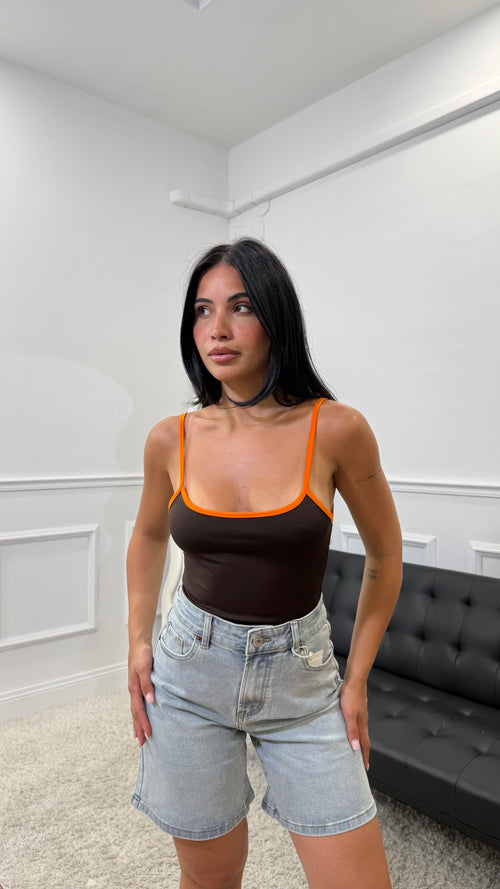 Body Contrast in Lycra