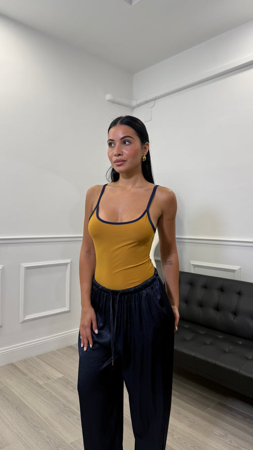 Body Contrast in Lycra