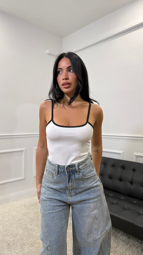 Body Contrast in Lycra