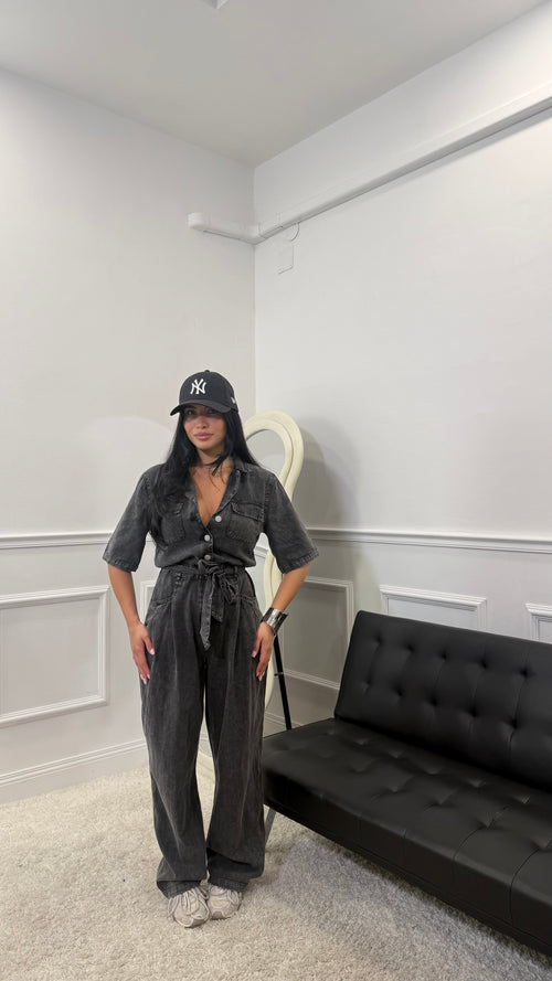 Jumpusuit in Denim Black
