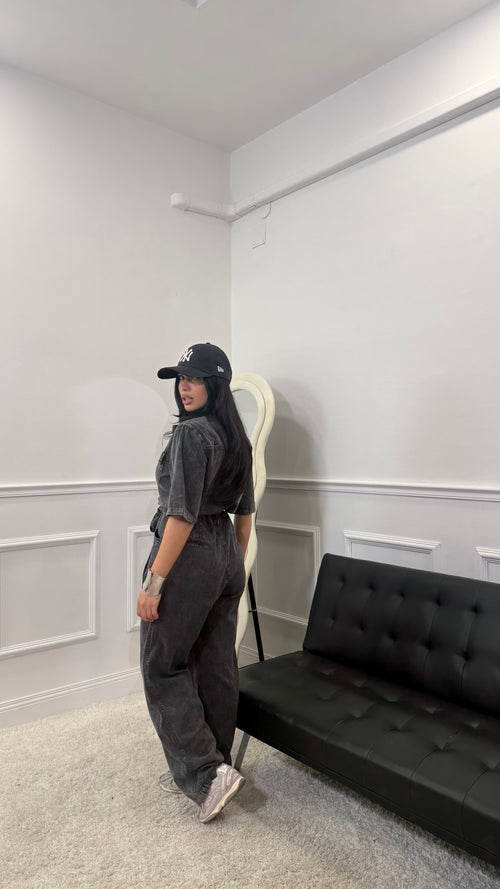 Jumpusuit in Denim Black