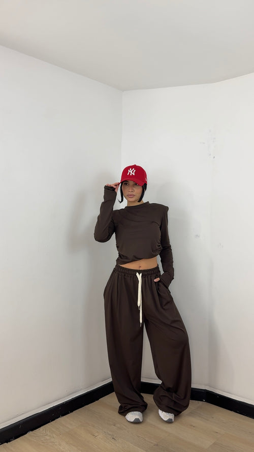 Coordinato Cola Marrone