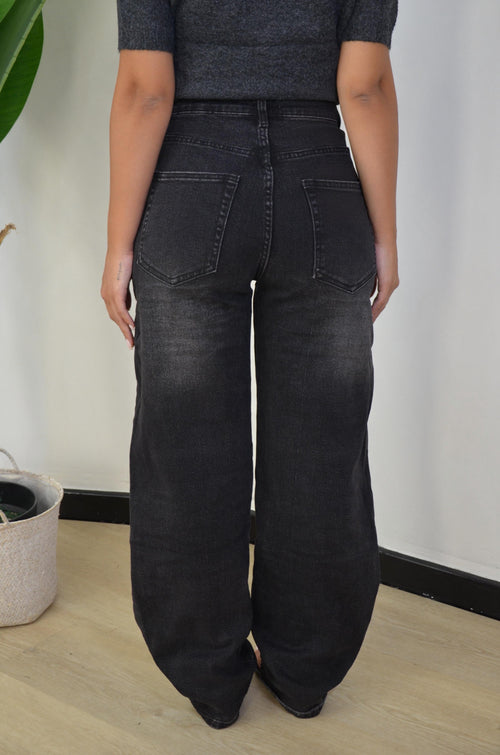Jeans Black Box