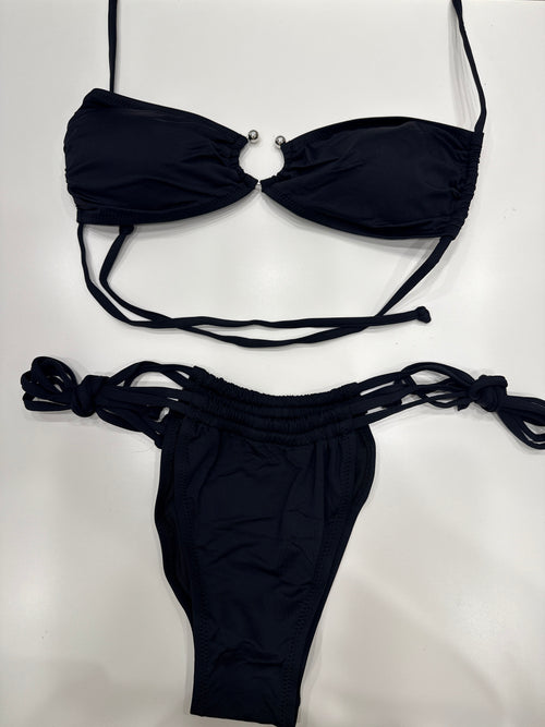 Beachwear low-cost