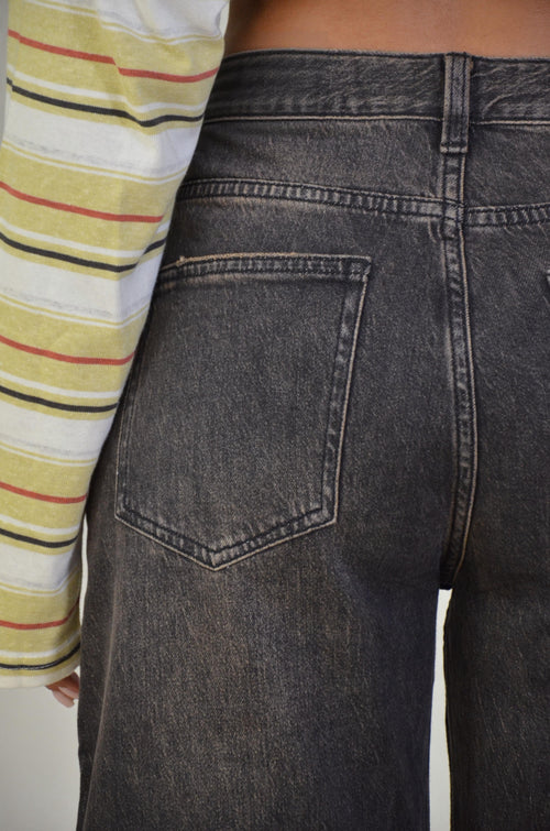 Jeans Smoke Balloon