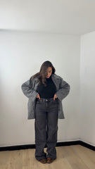 Jeans the woman in Black