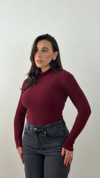 Body Mezzocollo a Costine Bordeaux