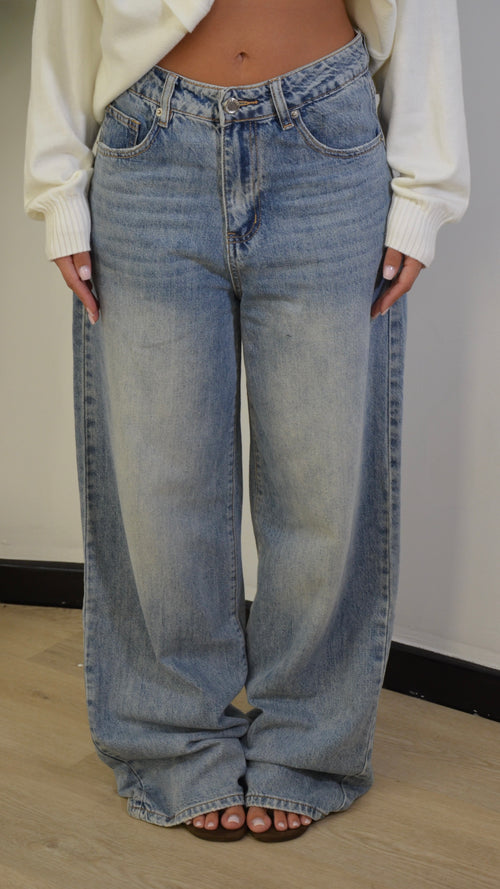 Jeans Wide Leg lavaggio chiaro