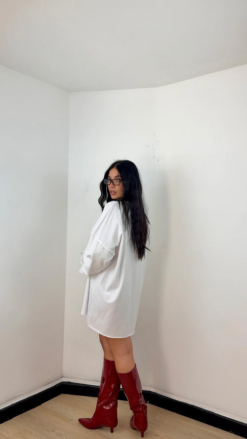 Shirt Over Urban Bianca