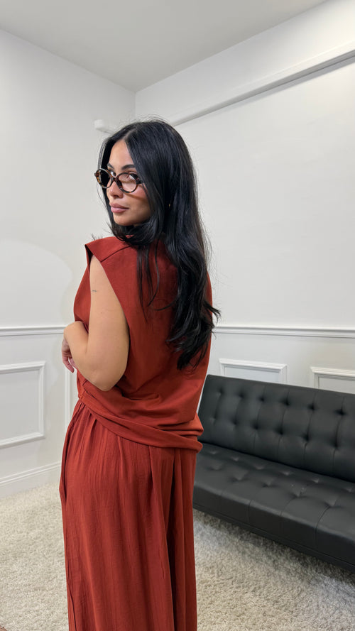 Top smanicato over